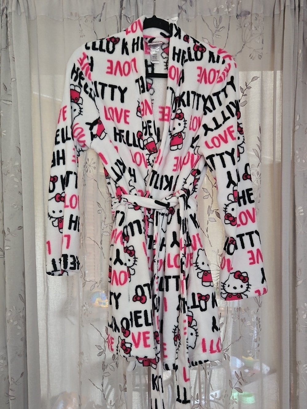 Sanrio Hello Kitty Fleece Robe in White, Pink & Black